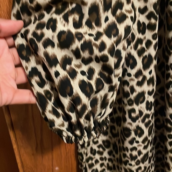 3 SHEIN dresses. XL. Excellent condition. Perfect for fall. 🍃 - Picture 9 of 10